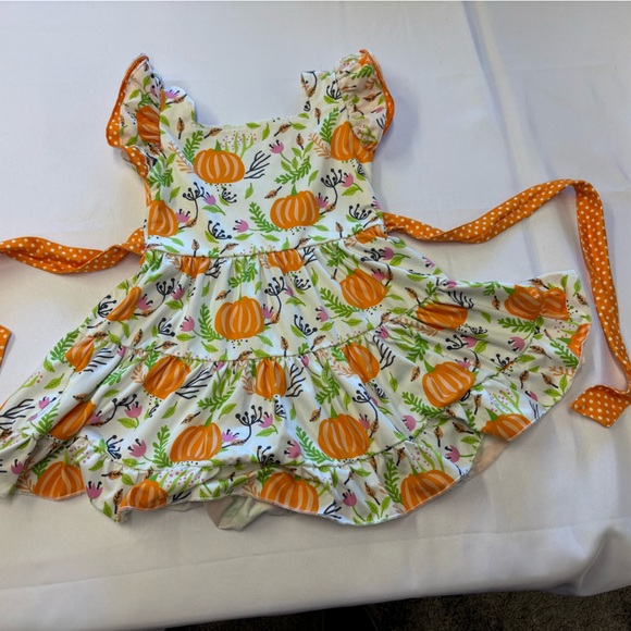 Carter's Orange Pumpkin Print Diaper Cover - Picture 3 of 4